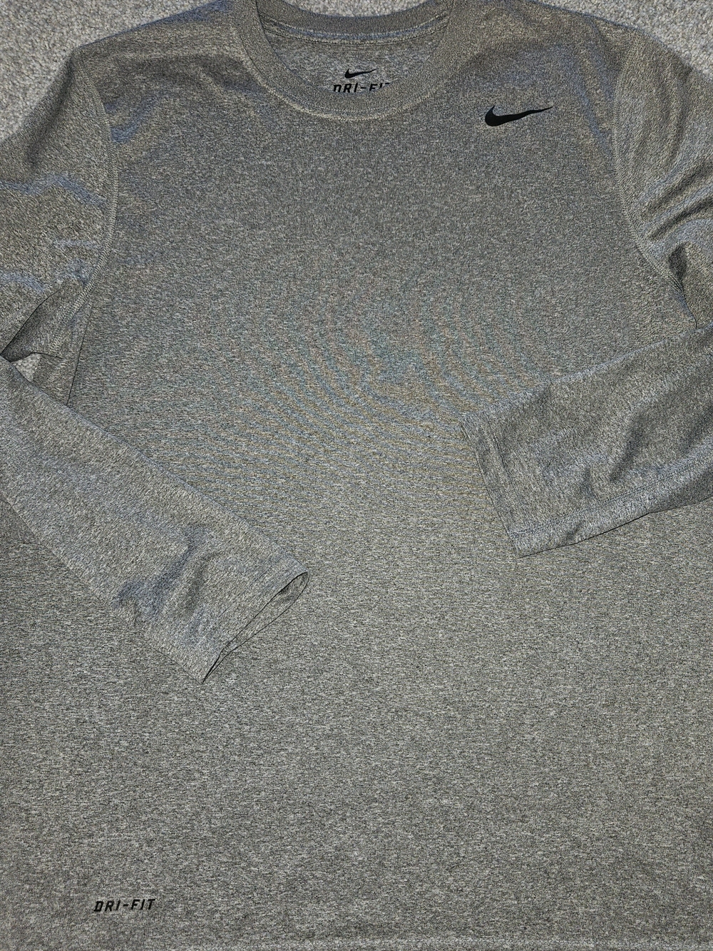 Nike Men’s Grey Dri-FIT Long Sleeve Shirt